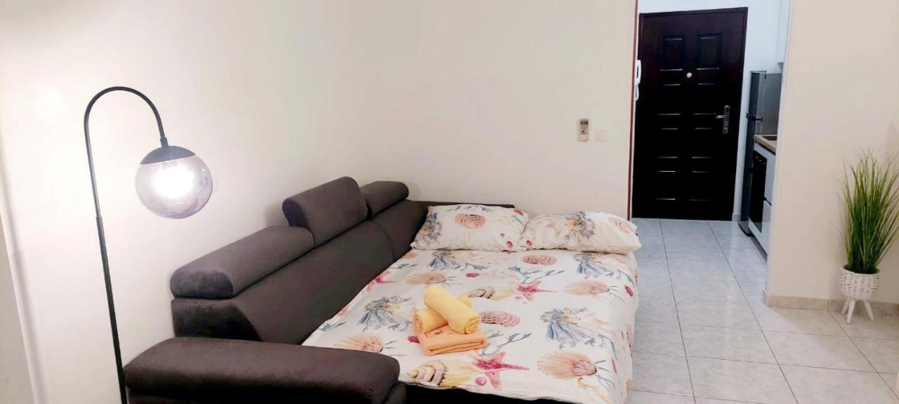 Mihaela Studio Apartmans 150M Near The Beach Kaštela 외부 사진